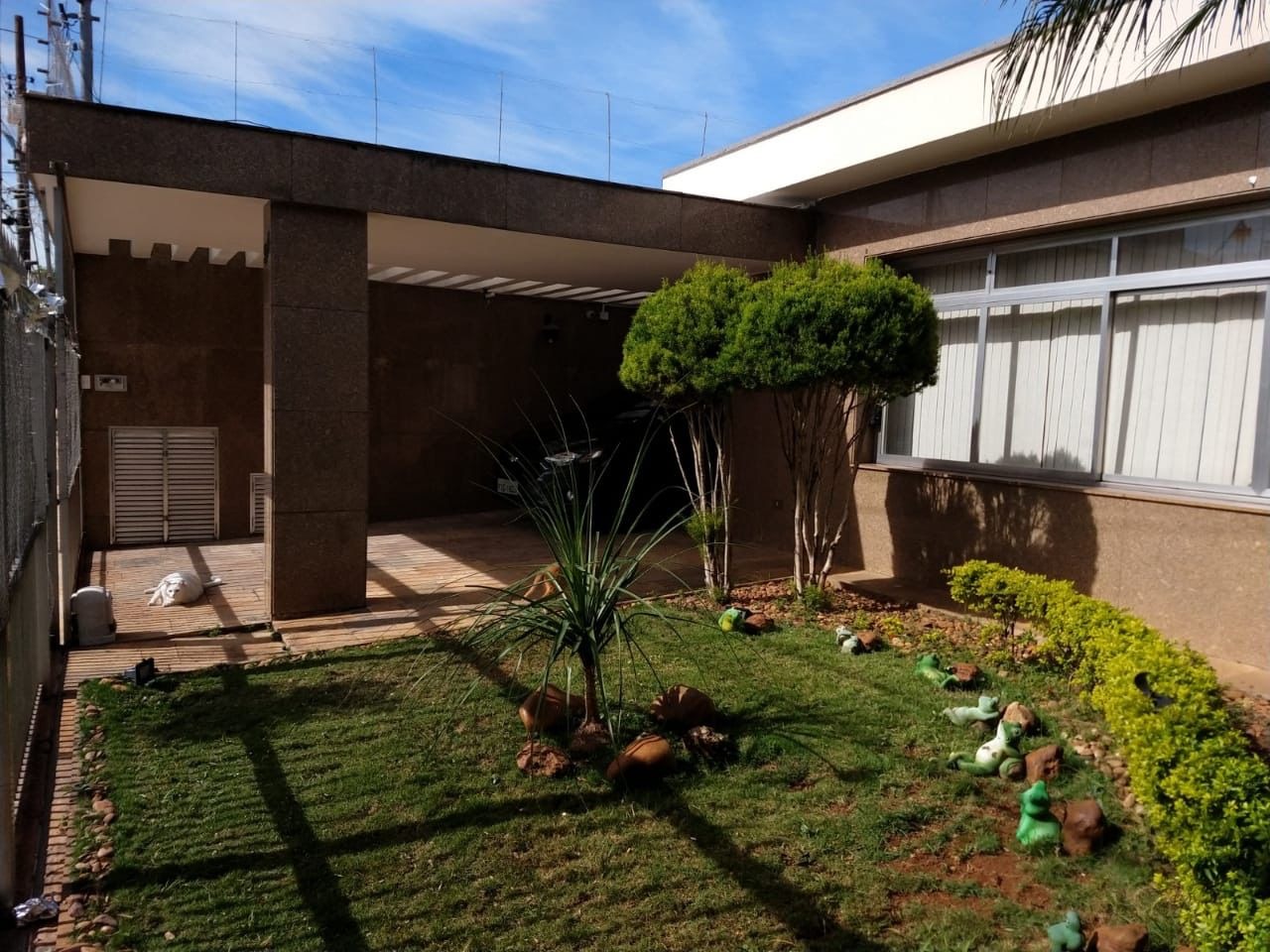 Vendo linda casa terra 3 dormitórios com 3 suites jardim da 