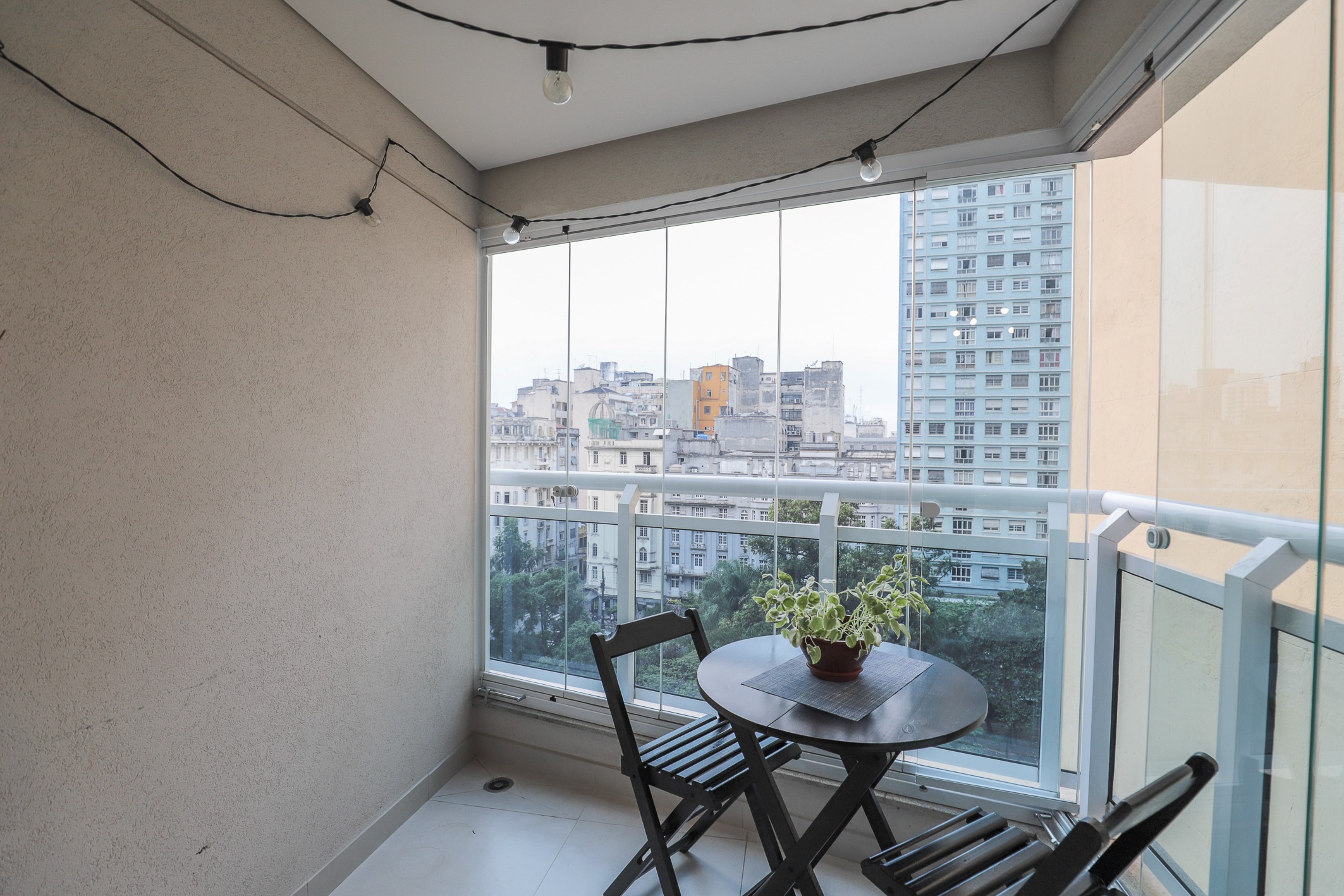 Confortável studio residencial para locação em santa efigêni