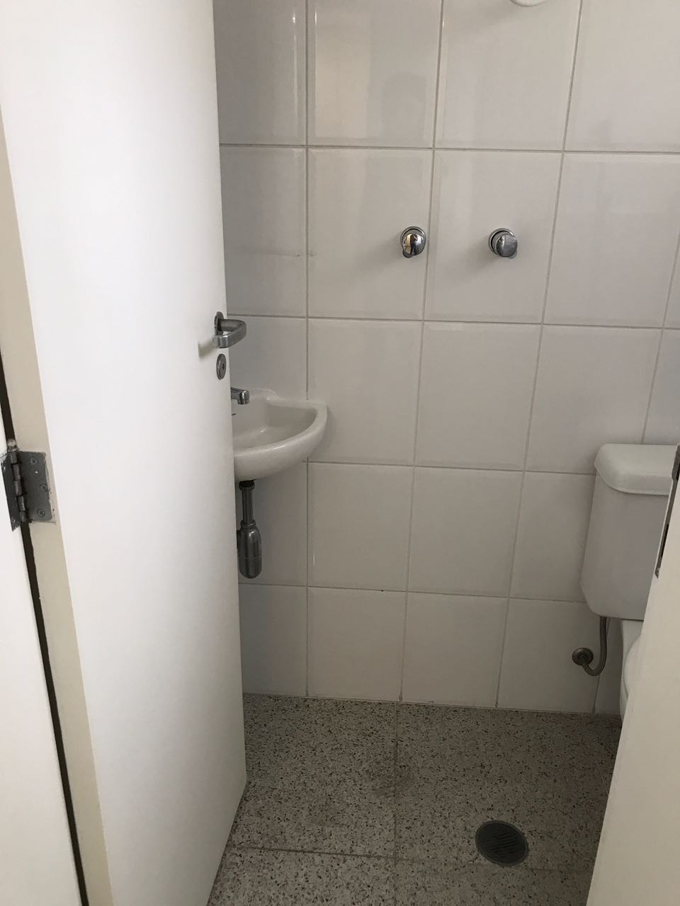 Apartamento com 3 dormitórios para alugar, 103 m² por R$ 7.700/mês - Moema - São Paulo/SP