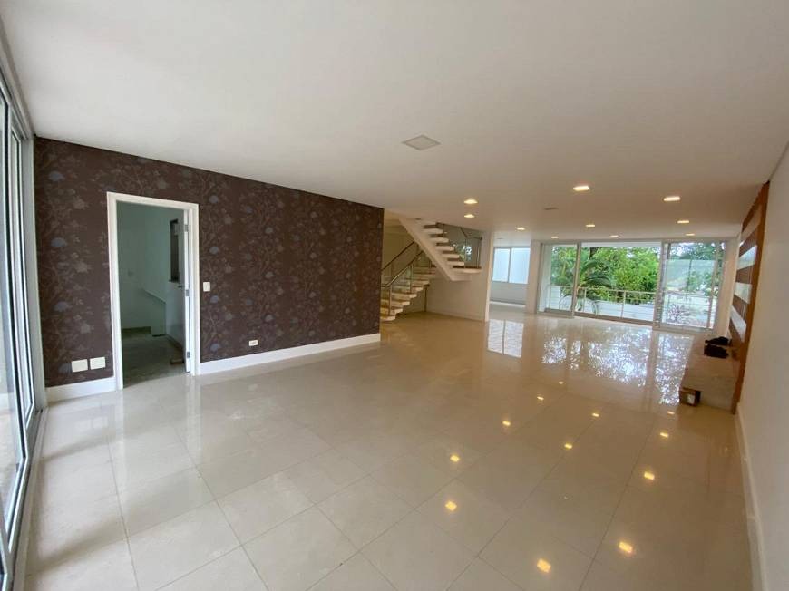 Casa em condominio fechado alto padrão no brookin 4 dorm 4 s