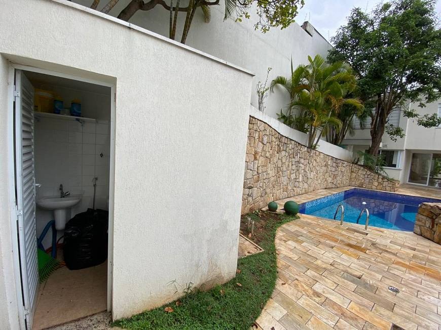 Casa em condominio fechado alto padrão no brookin 4 dorm 4 s