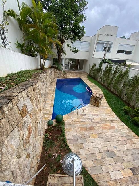 Casa em condominio fechado alto padrão no brookin 4 dorm 4 s