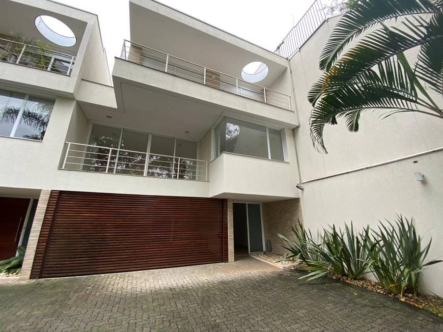 Casa em condominio fechado alto padrão no brookin 4 dorm 4 suite 4 vagas 425metro