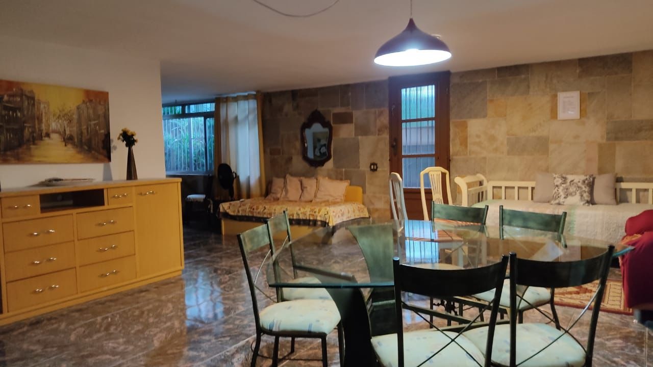 Casa a venda no alto de pinheiros