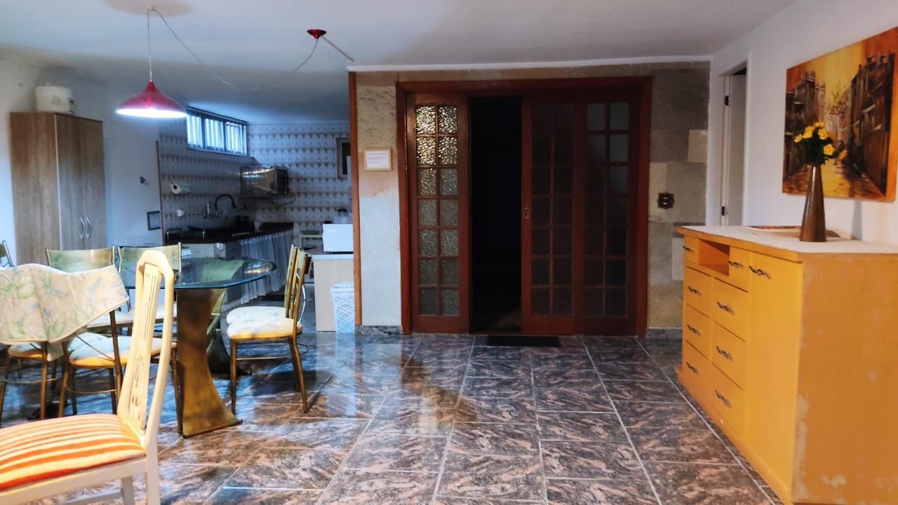 Casa a venda no alto de pinheiros