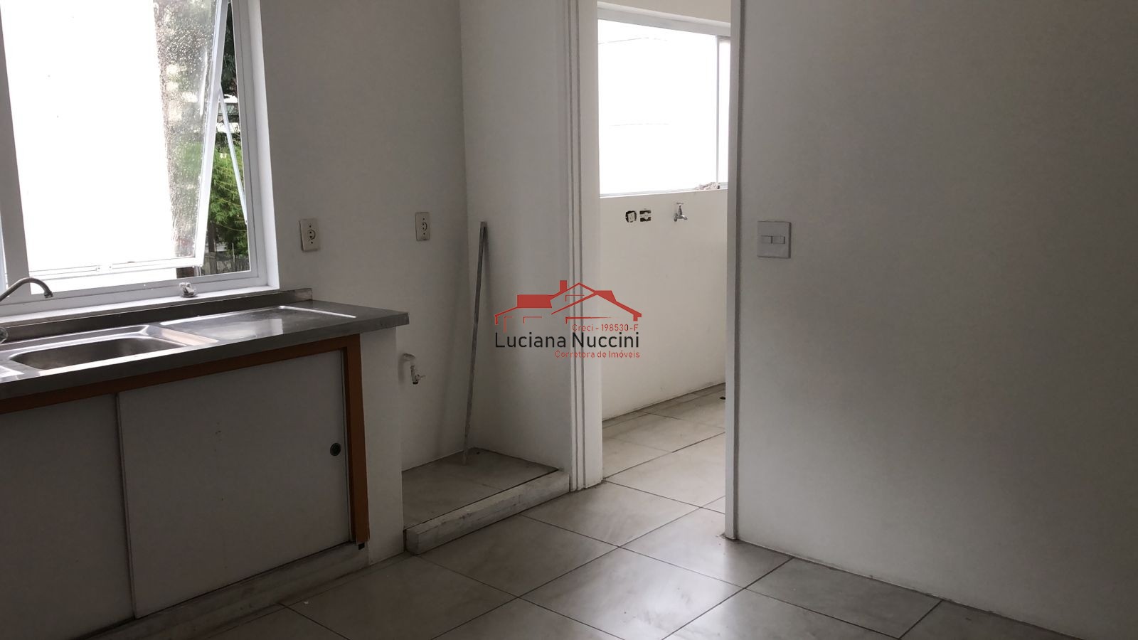 Apartamento para locação no Paraíso, São Paulo-SP: 3 quartos, 1 suíte, 1 sala, 3 banheiros, 157m² de área!