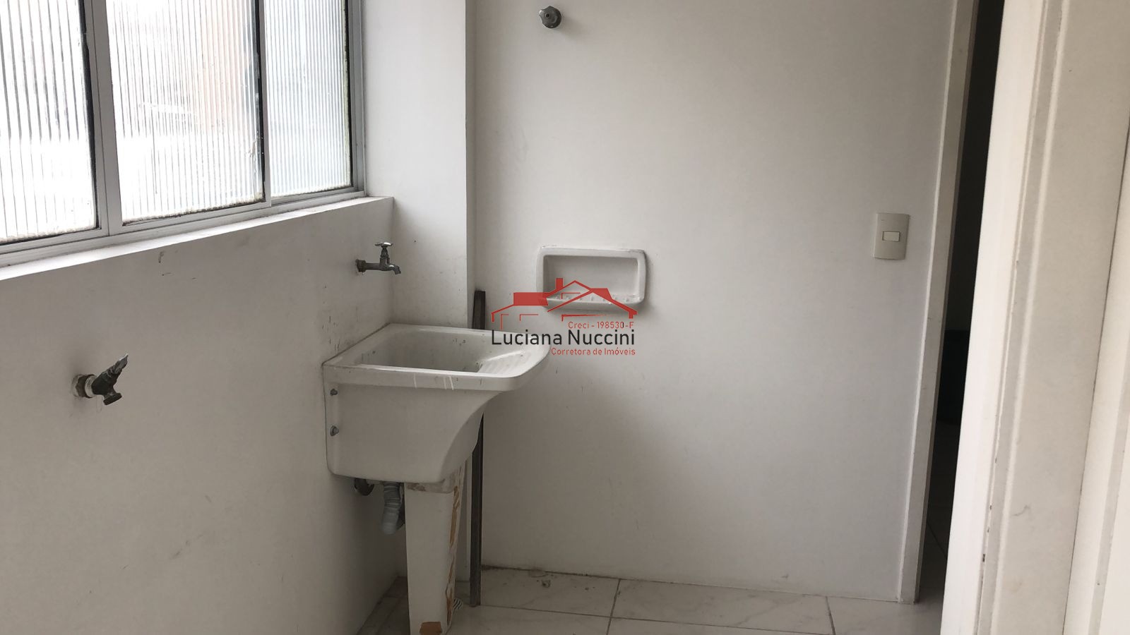Apartamento para locação no Paraíso, São Paulo-SP: 3 quartos, 1 suíte, 1 sala, 3 banheiros, 157m² de área!