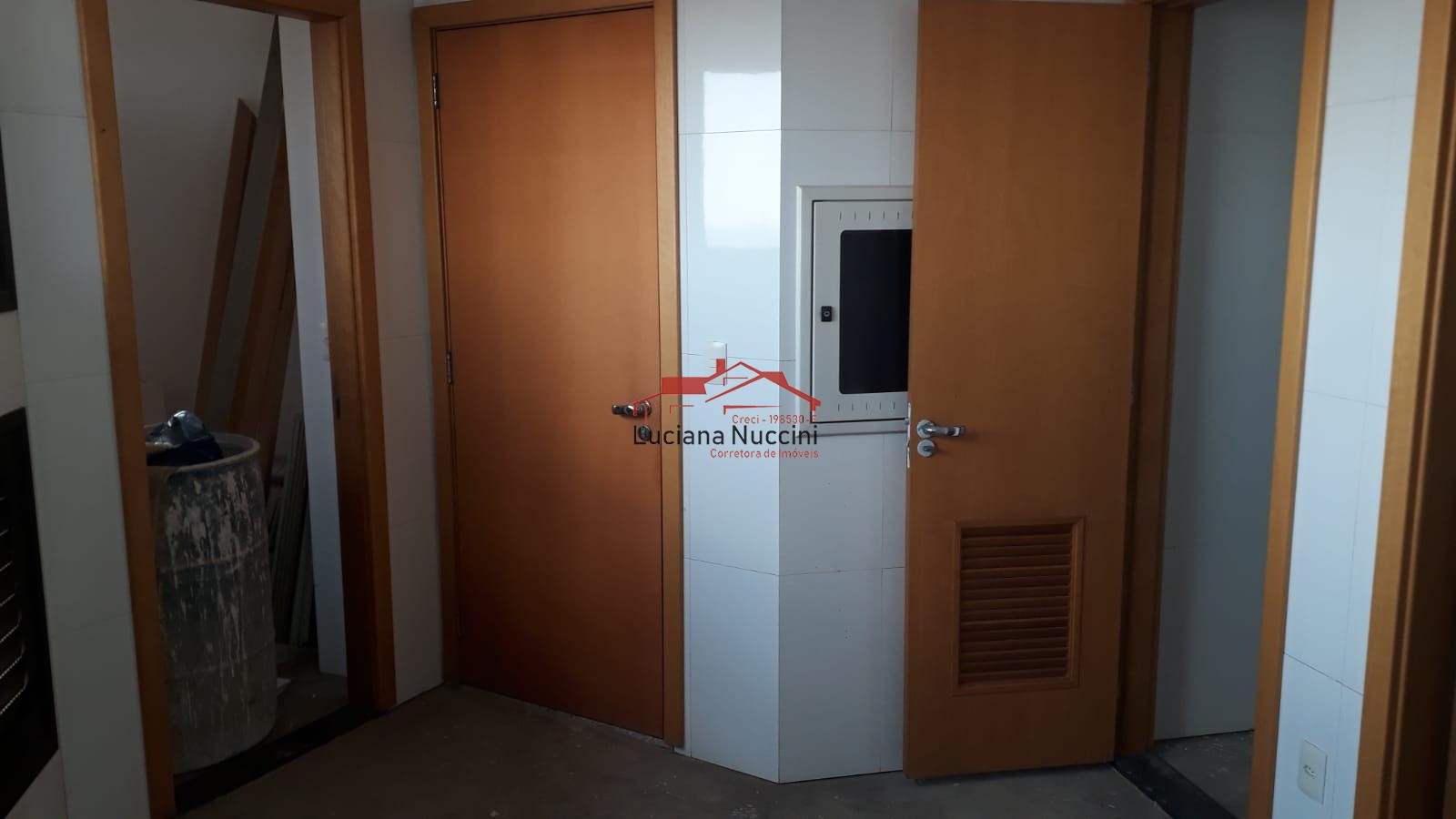 Cobertura de luxo à venda na Vila Mariana, São Paulo-SP: 4 quartos, 4 suítes, 1 sala, 6 vagas, 433,13m² de área!