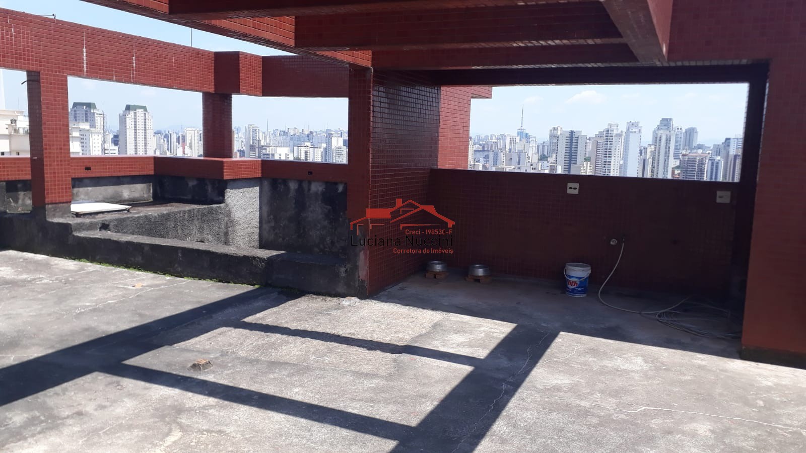 Cobertura de luxo à venda na Vila Mariana, São Paulo-SP: 4 quartos, 4 suítes, 1 sala, 6 vagas, 433,13m² de área!