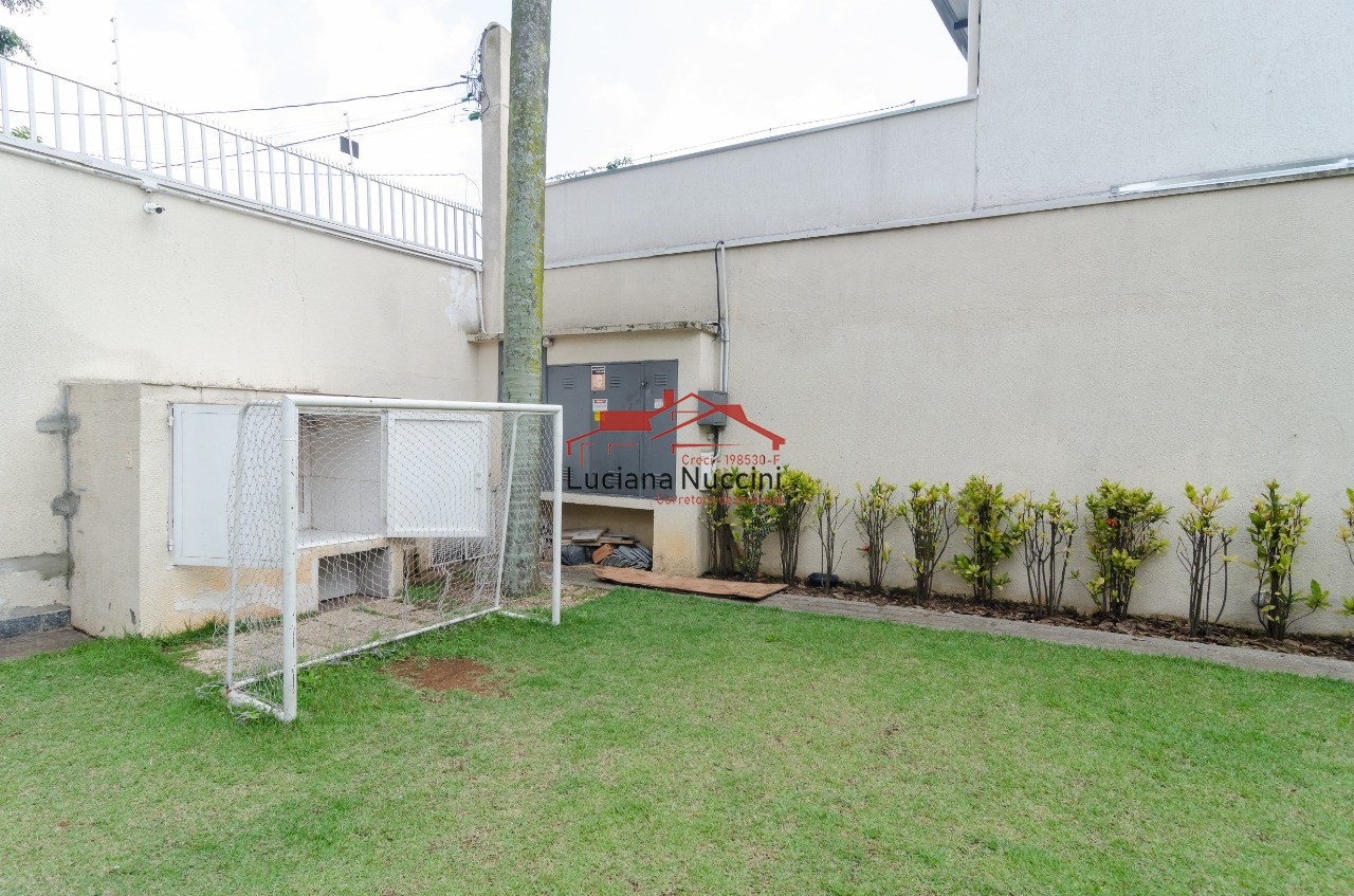 Locação e venda casa em condomínio