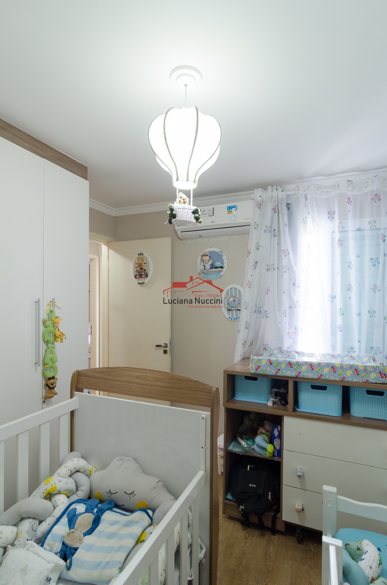 Locação e venda casa em condomínio