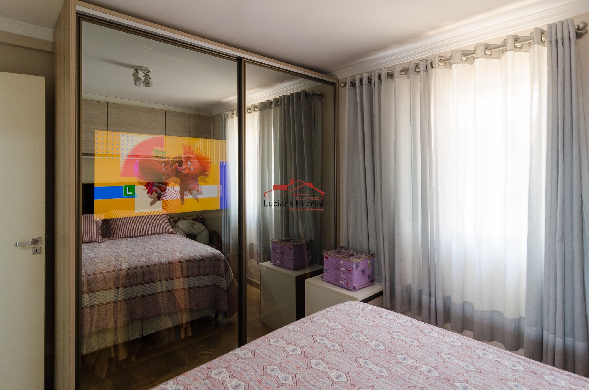 Locação e venda casa em condomínio