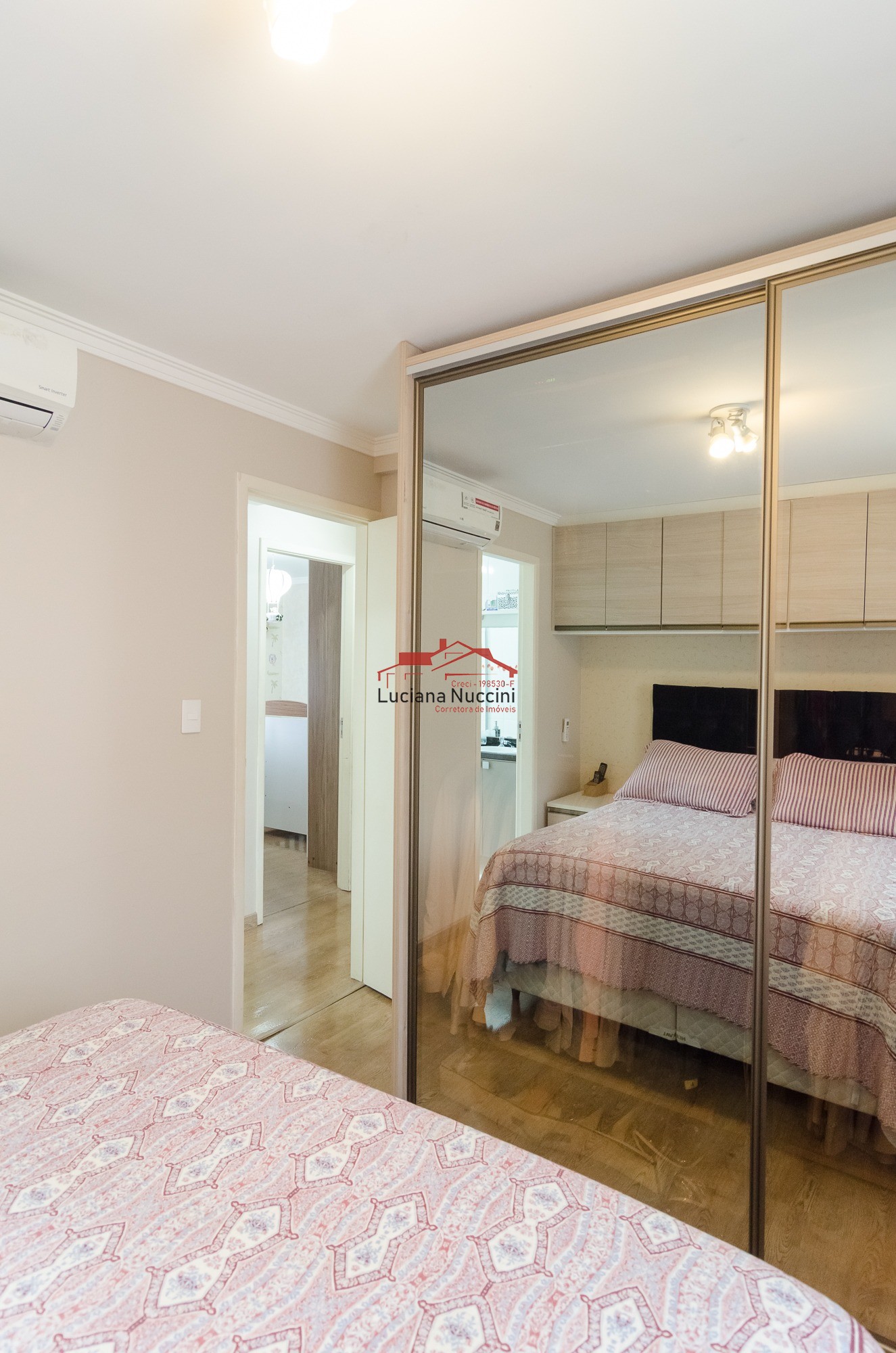 Locação e venda casa em condomínio