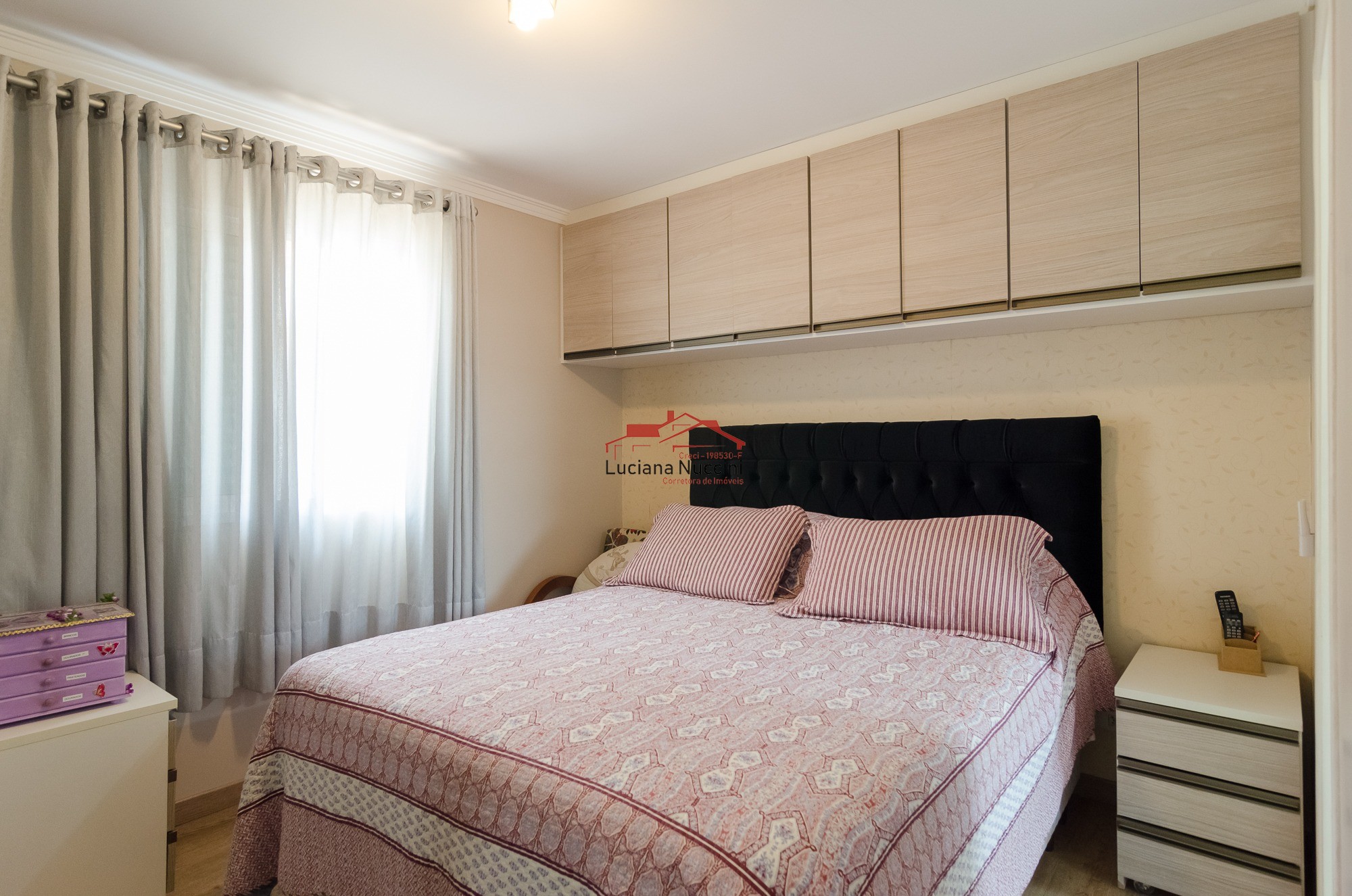 Locação e venda casa em condomínio