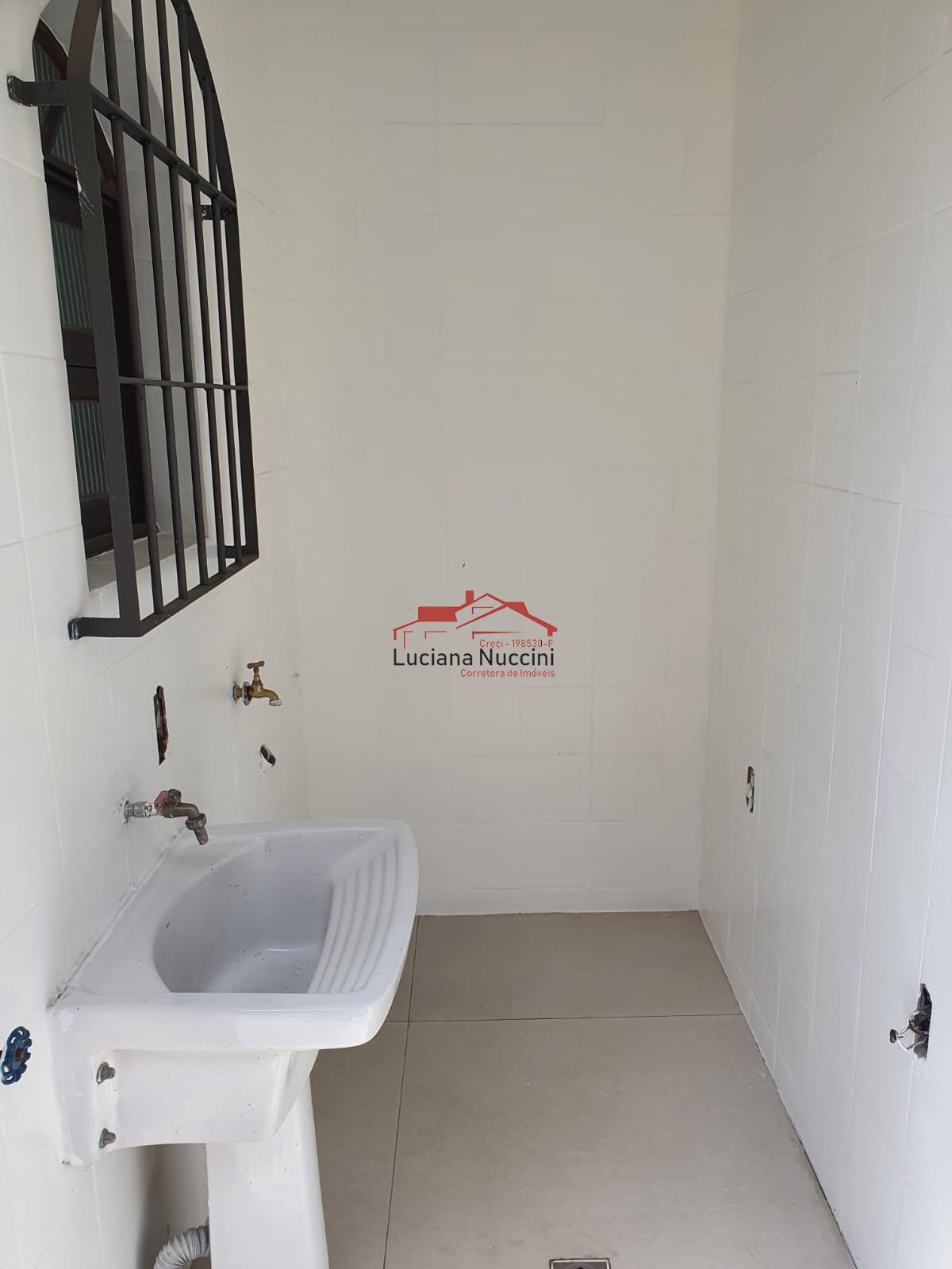 Locação casa térrea