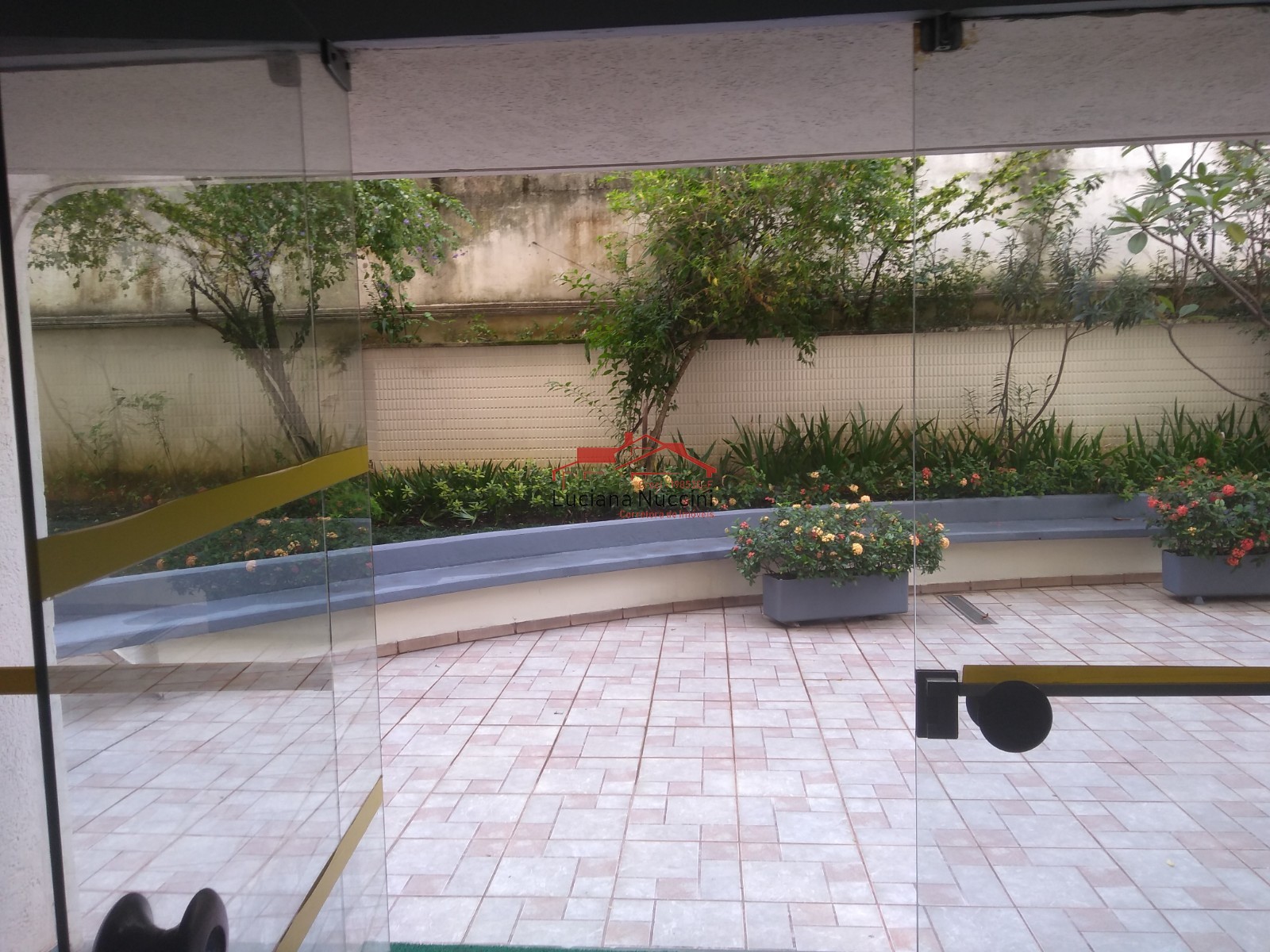 Apartamento para locação no Paraíso, São Paulo-SP: 2 quartos, 1 sala, 2 banheiros, 1 vaga, 76m² de área!