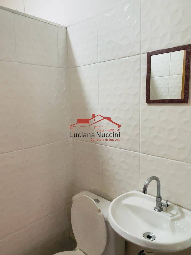 Casa ao lado metro Patriarca, Casa ao lado radial, casa com vários comércios