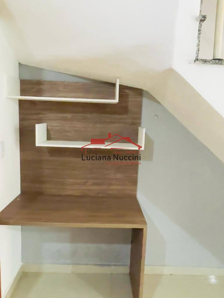Casa ao lado metro Patriarca, Casa ao lado radial, casa com vários comércios