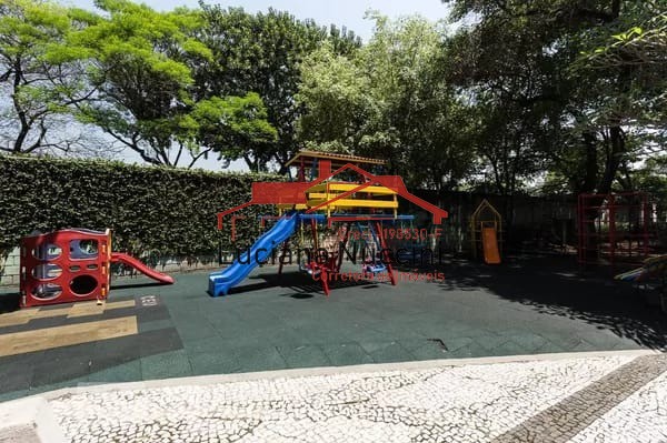 Apartamento Alto patrão na Vila Olímpia, perto shopping Vila Olímpia, vários pontos comerciais