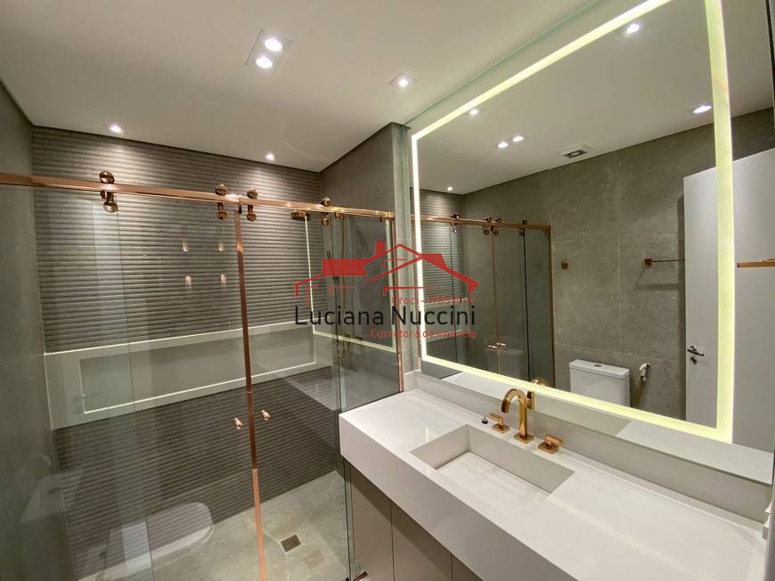 Locação flat duplex no jardins com 2 dormirorio 1 suite com closet com 110m