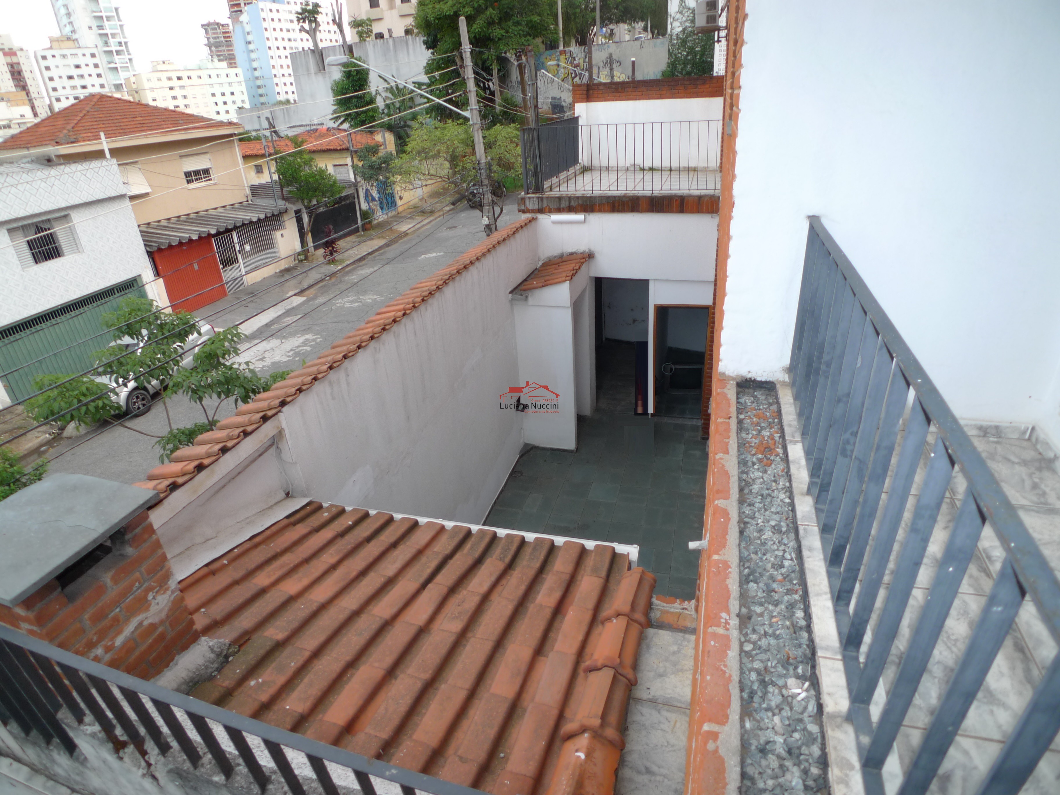 Casa a venda ao lado metro paraíso, casa a venda ao lado metro vila mariana, casa a venda com vários comércios