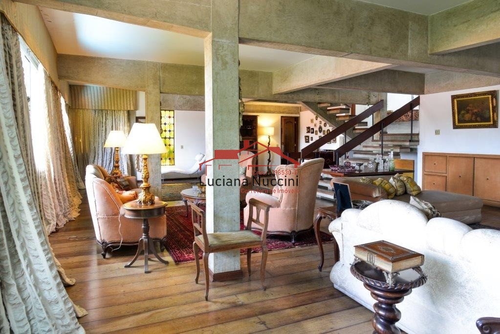 Locação Casa 5 dorm na Cidade Jardins