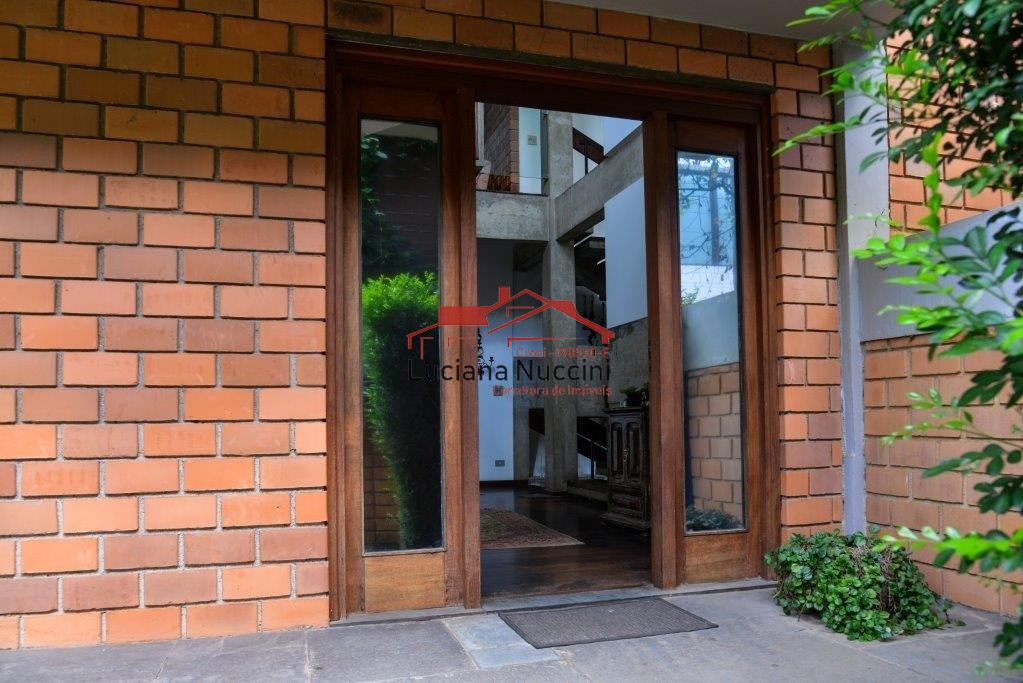 Locação Casa 5 dorm na Cidade Jardins