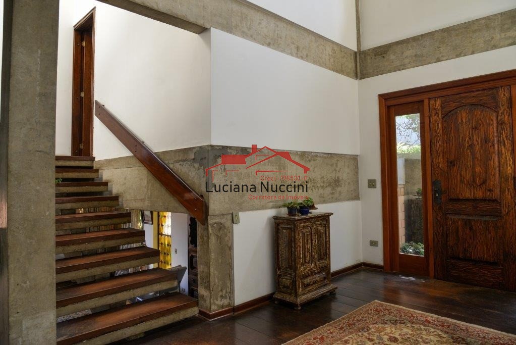 Locação Casa 5 dorm na Cidade Jardins