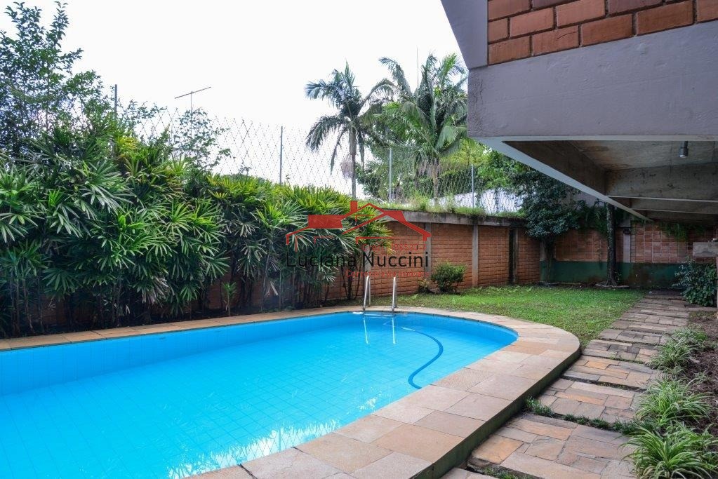 Locação Casa 5 dorm na Cidade Jardins