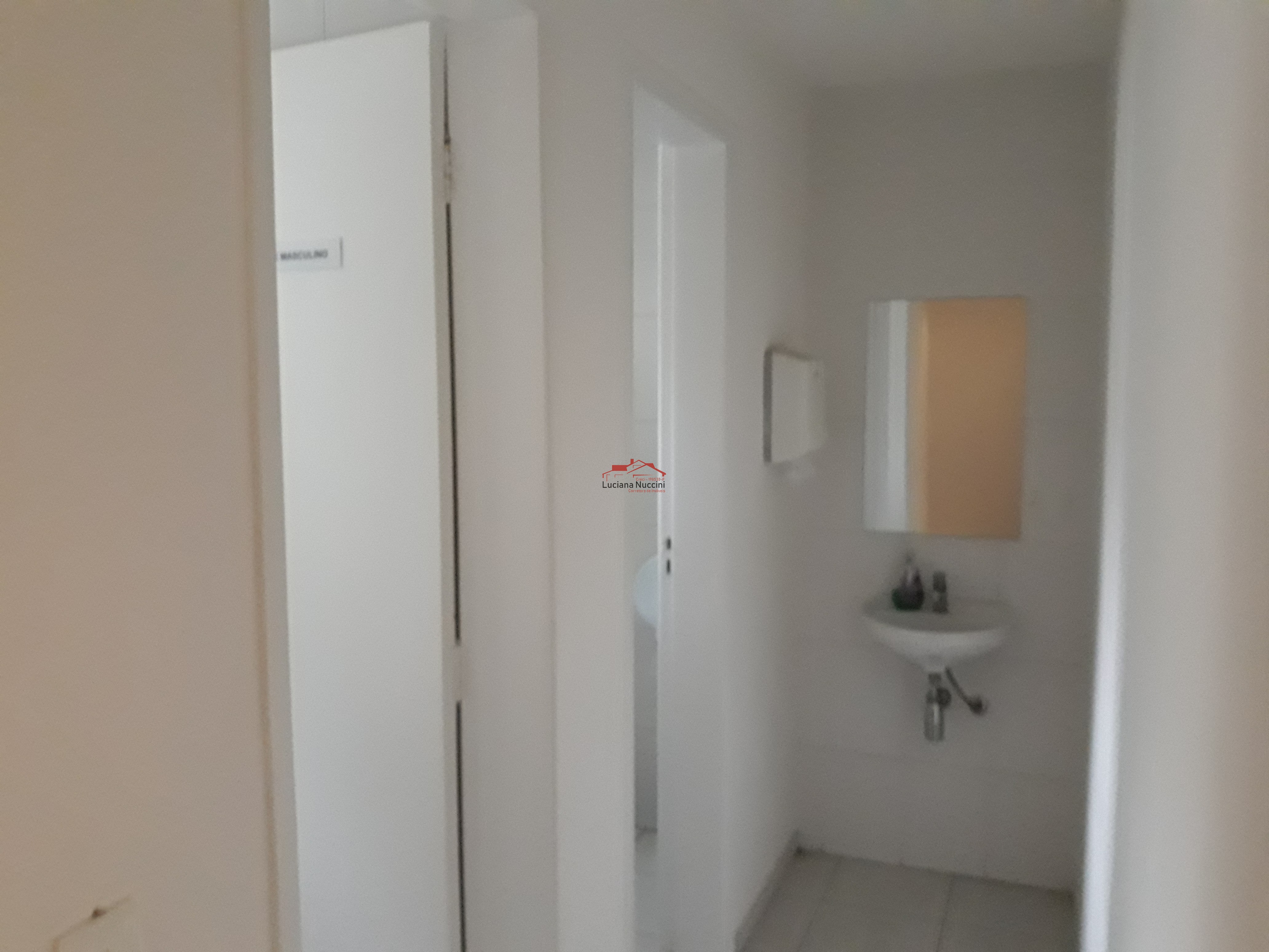 Galpão comercial à venda em São Paulo-SP, Cambuci, com 805m² de área. Venha conferir!