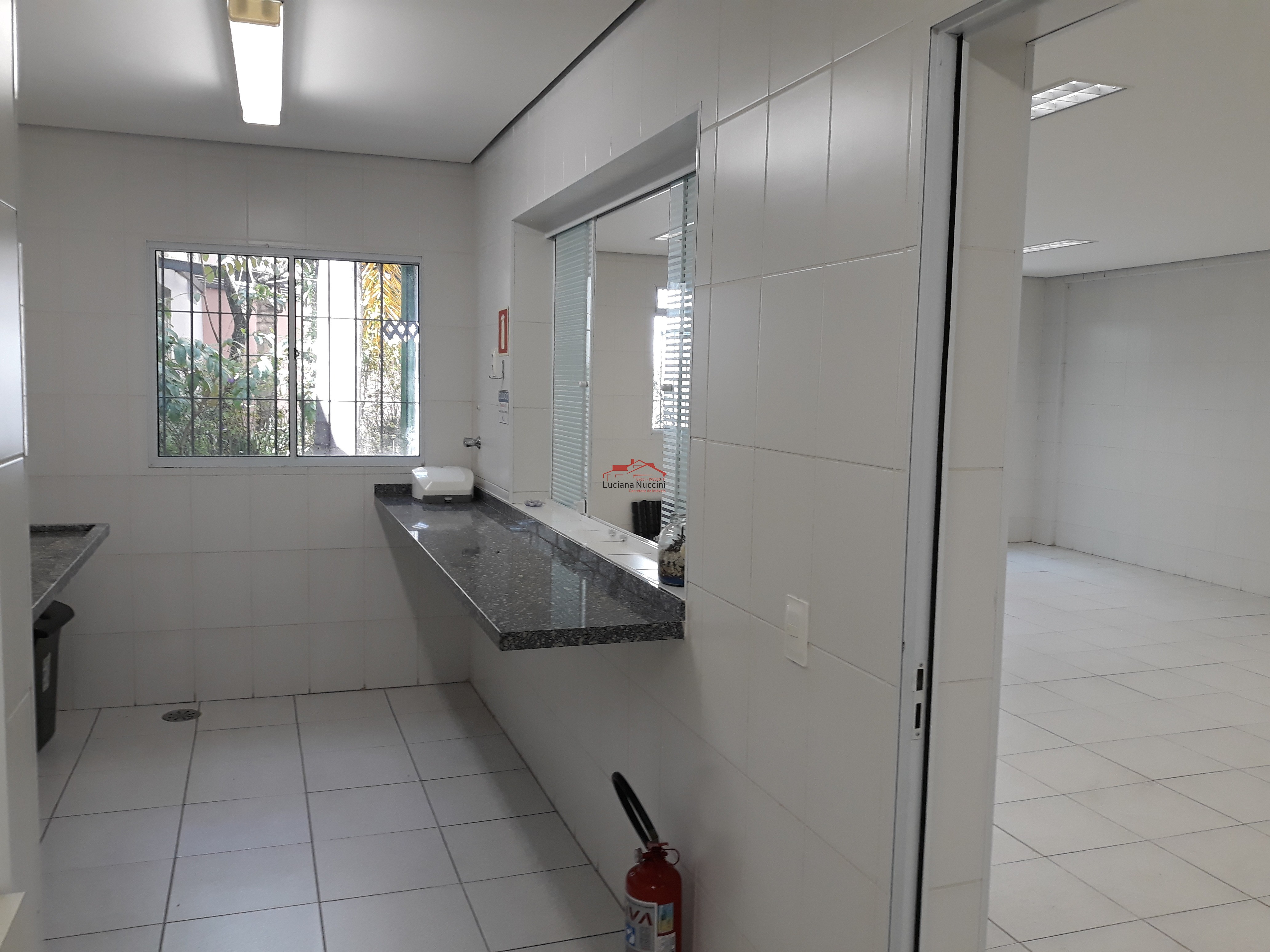 Galpão comercial à venda em São Paulo-SP, Cambuci, com 805m² de área. Venha conferir!