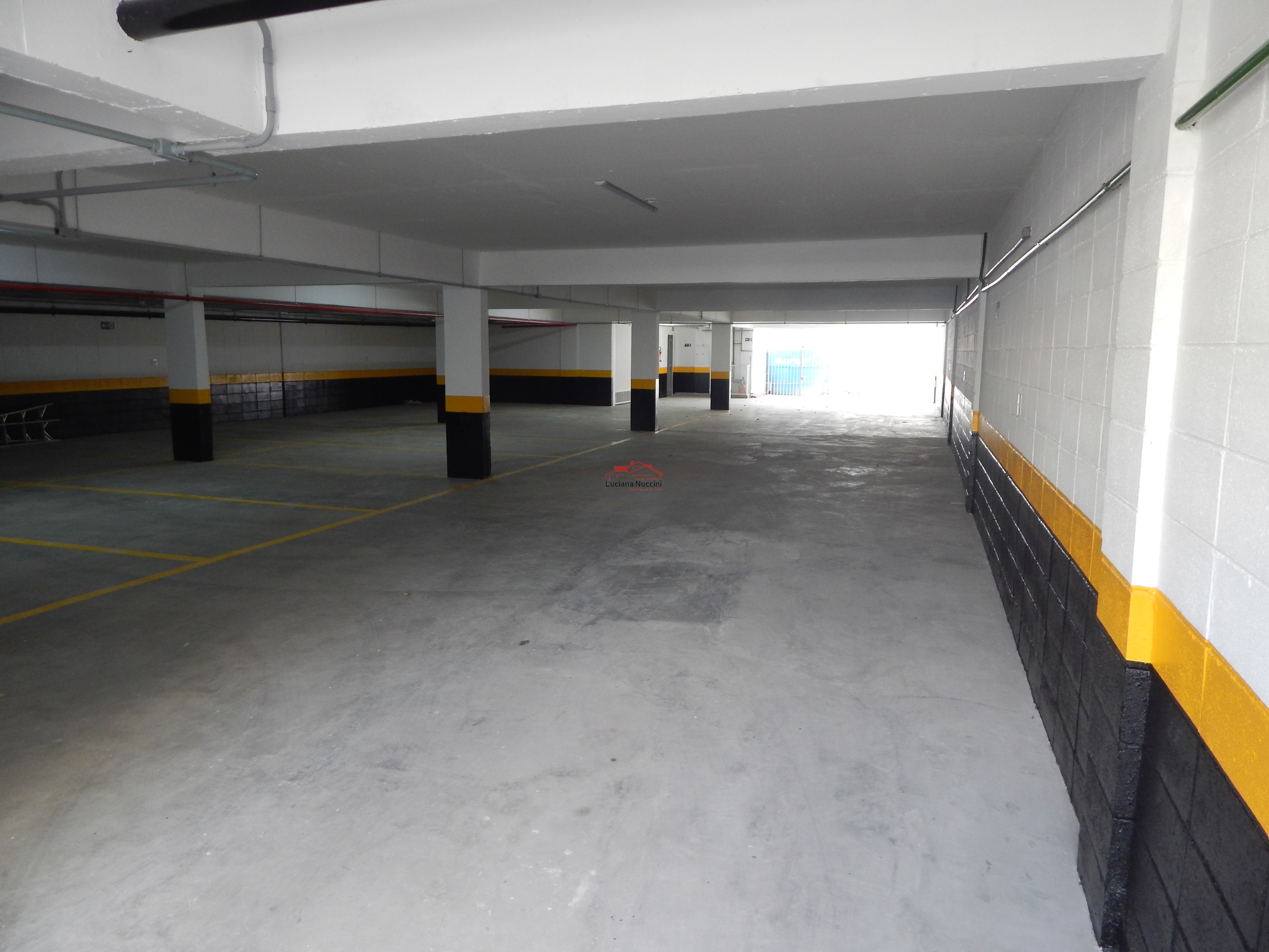 Imóvel Comercial à Venda em São Paulo-SP no Cambuci Galpão de 1.060m² de Área