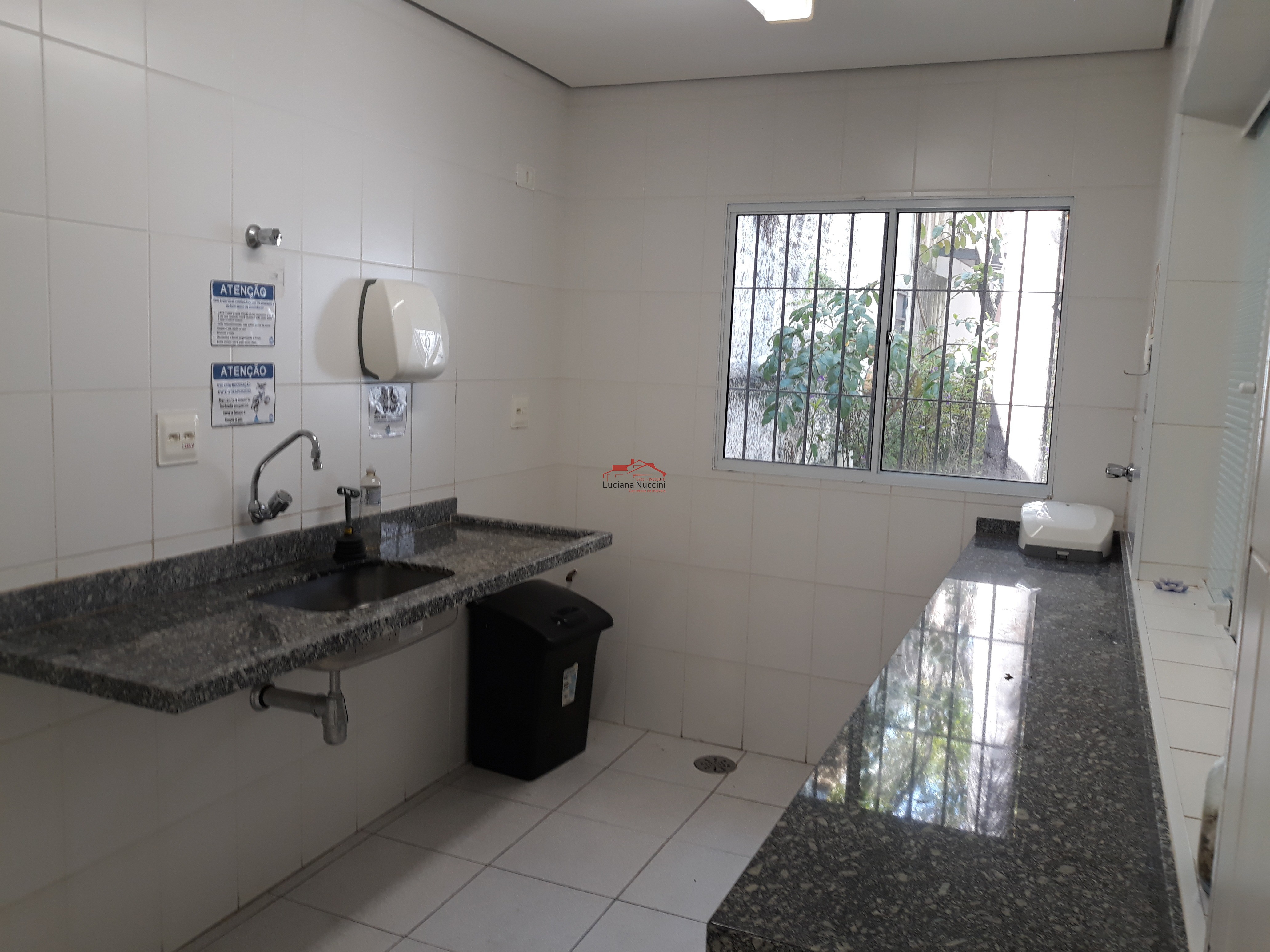 Galpão comercial à venda em São Paulo-SP, Cambuci, com 805m² de área. Venha conferir!