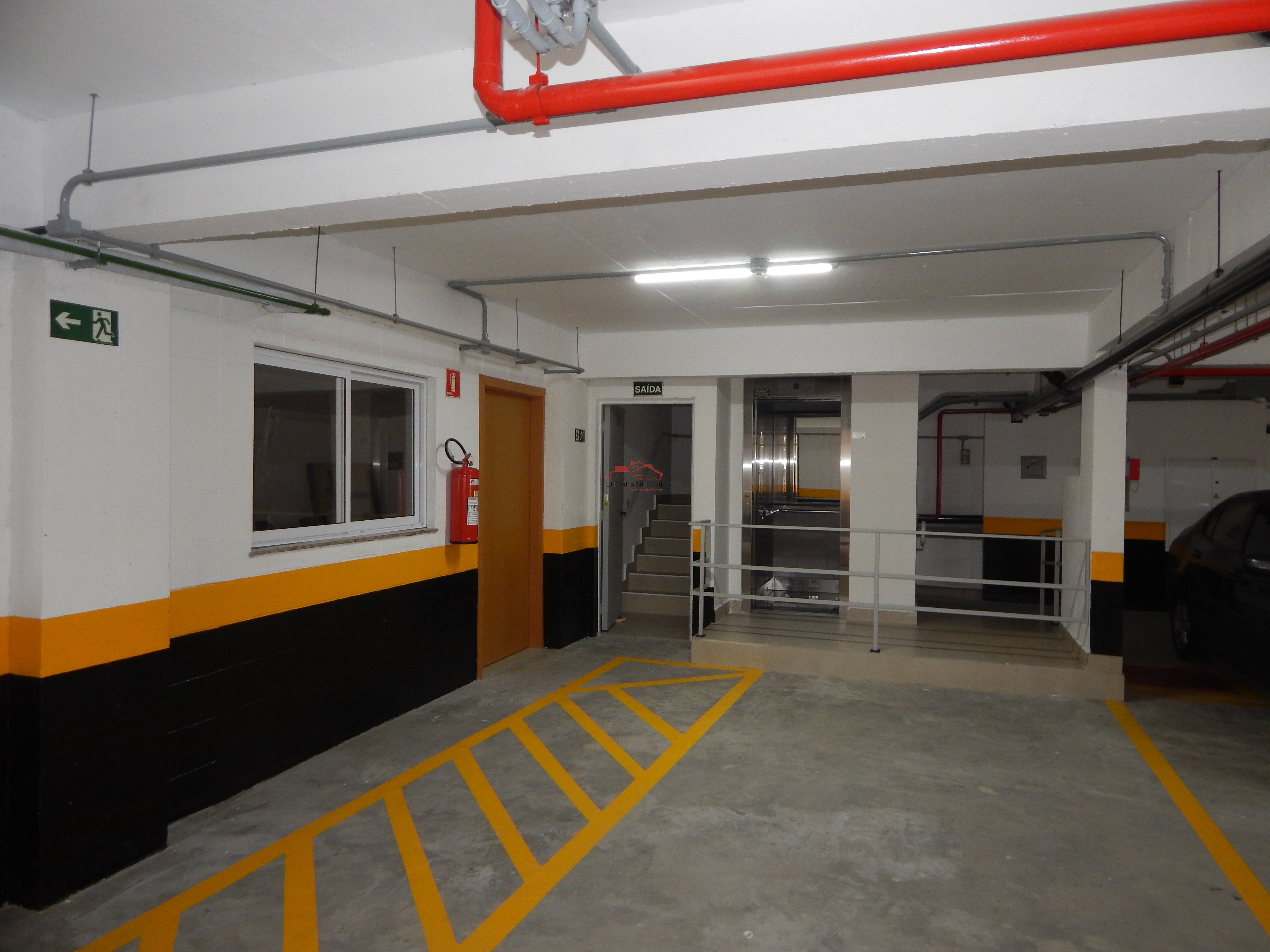 Imóvel Comercial à Venda em São Paulo-SP no Cambuci Galpão de 1.060m² de Área