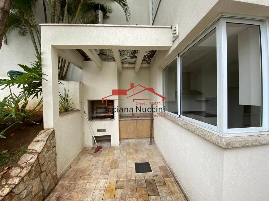 Imponente residência de luxo para venda ou locação no Brooklin Paulista, São Paulo-SP: 4 quartos, 4 suítes, 1 sala, 7 banheiros, 4 vagas, 425 m².