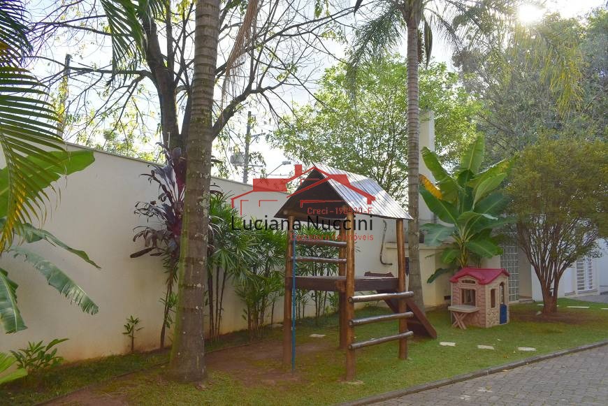 Imponente residência de luxo para venda ou locação no Brooklin Paulista, São Paulo-SP: 4 quartos, 4 suítes, 1 sala, 7 banheiros, 4 vagas, 425 m².