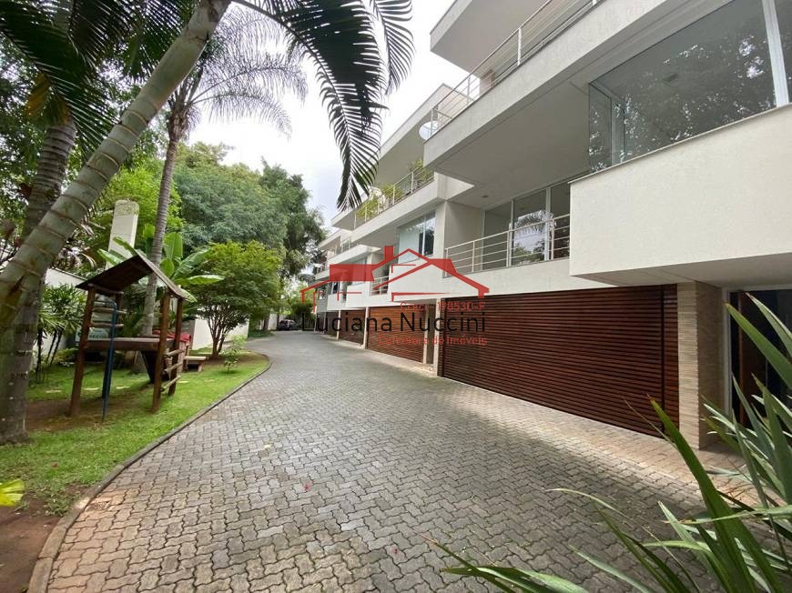 Imponente residência de luxo para venda ou locação no Brooklin Paulista, São Paulo-SP: 4 quartos, 4 suítes, 1 sala, 7 banheiros, 4 vagas, 425 m².