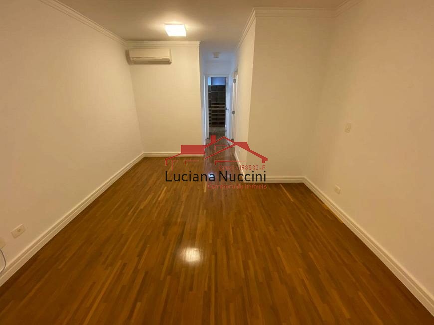 Imponente residência de luxo para venda ou locação no Brooklin Paulista, São Paulo-SP: 4 quartos, 4 suítes, 1 sala, 7 banheiros, 4 vagas, 425 m².