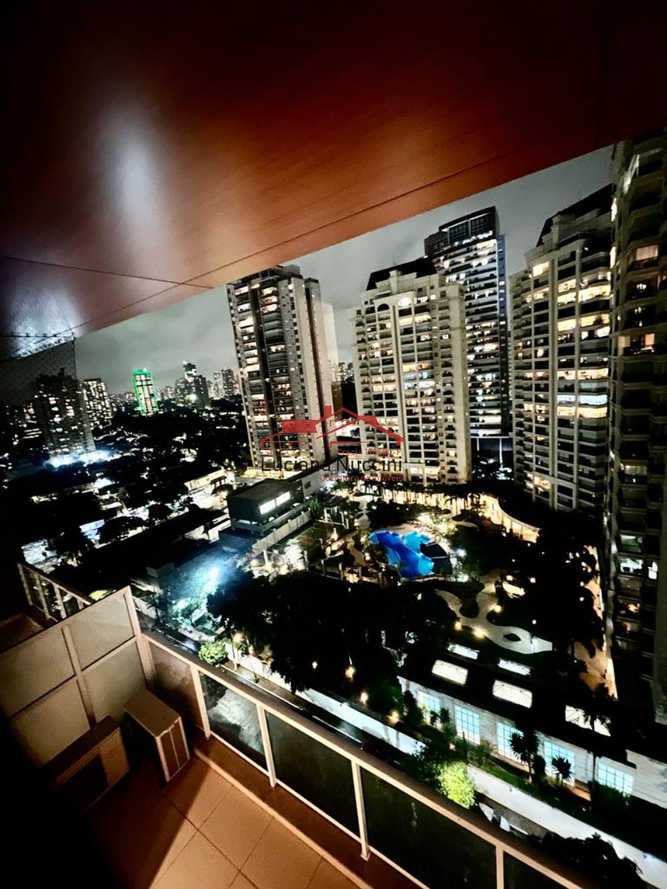 Exclusivo apartamento duplex com 2 suítes, cozinha americana