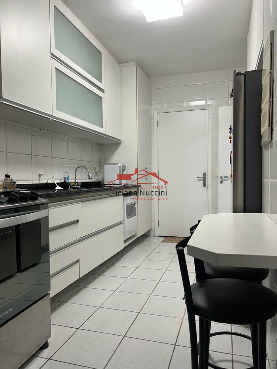 Tudo que você procura: Apartamento com 3 dormitórios na Vila Mariana, próximo ao metrô e área de lazer completa