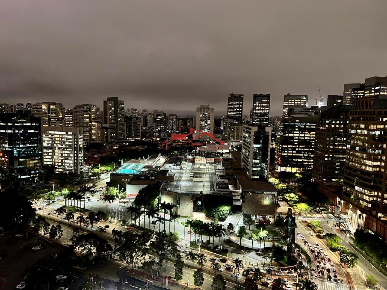 Exclusivo Apartamento Duplex com 2 Suítes, Cozinha Americana e Lazer Completo ao Lado do Morumbi Shopping e Estação de Metrô
