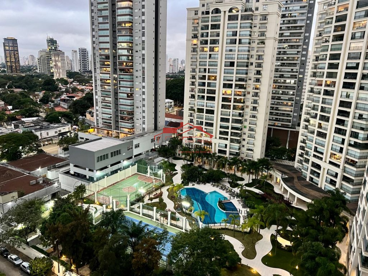 Exclusivo Apartamento Duplex com 2 Suítes, Cozinha Americana e Lazer Completo ao Lado do Morumbi Shopping e Estação de Metrô