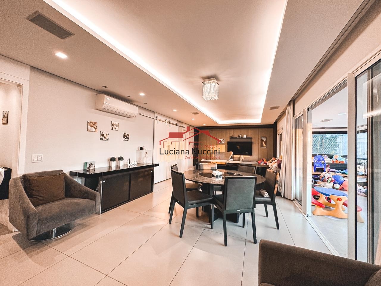Apartamento à Venda no Parque Industrial Tomas Edson - 2 Dormitórios com Suíte e Espaço Amplo