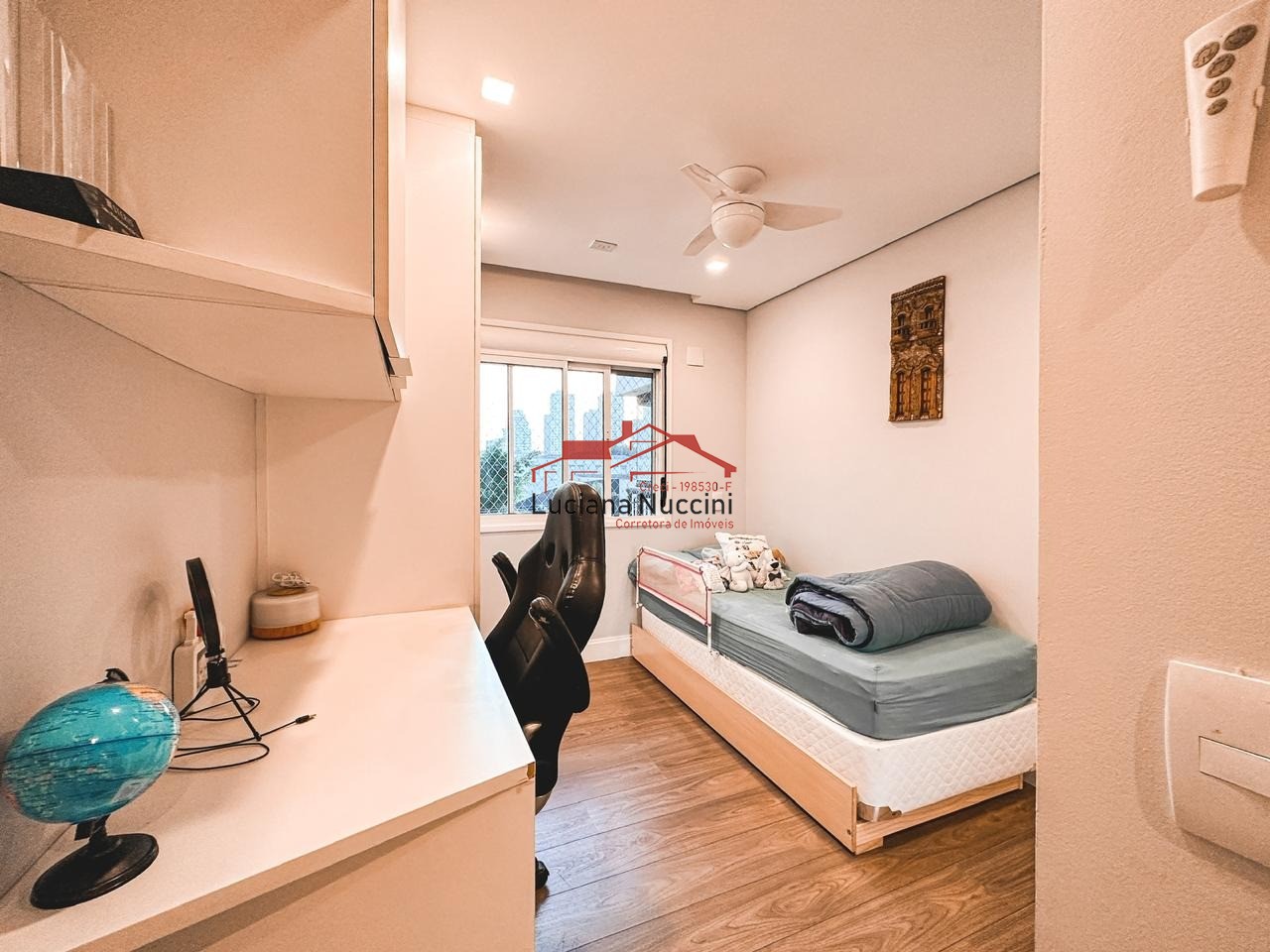 Apartamento à Venda no Parque Industrial Tomas Edson - 2 Dormitórios com Suíte e Espaço Amplo