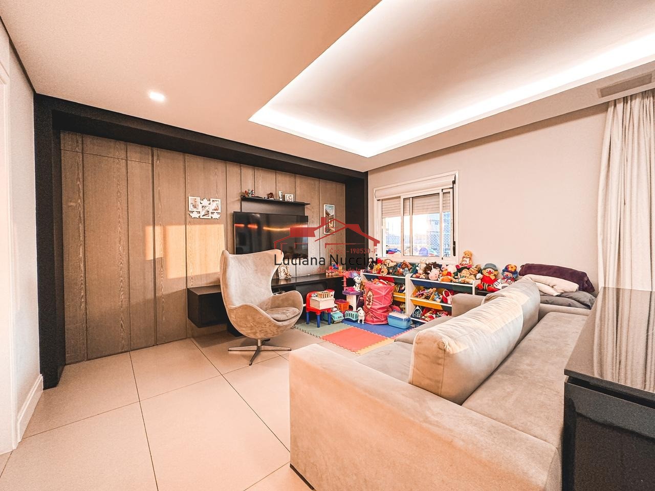 Apartamento à Venda no Parque Industrial Tomas Edson - 2 Dormitórios com Suíte e Espaço Amplo
