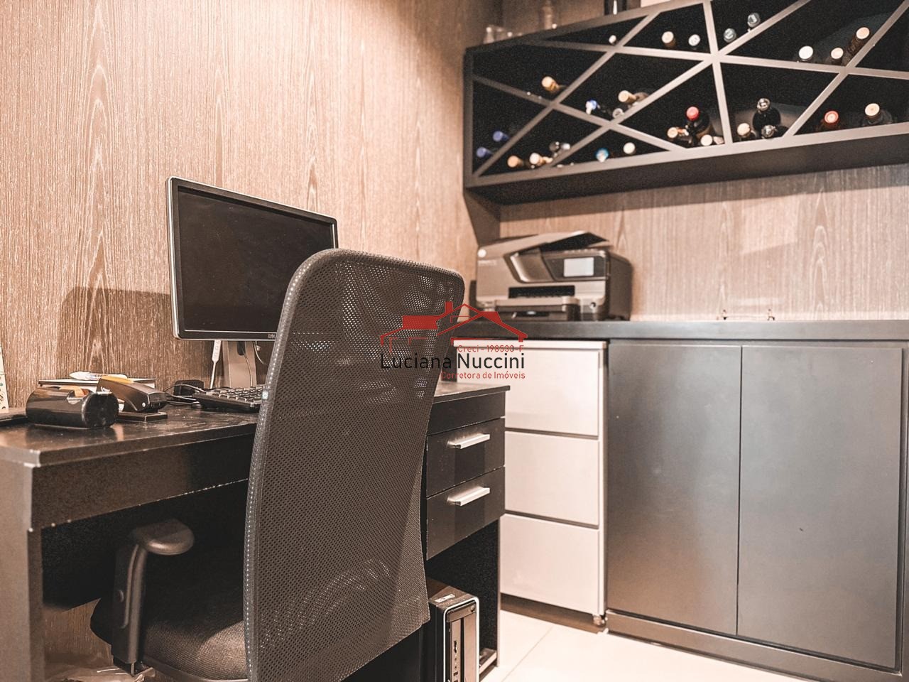 Apartamento à Venda no Parque Industrial Tomas Edson - 2 Dormitórios com Suíte e Espaço Amplo