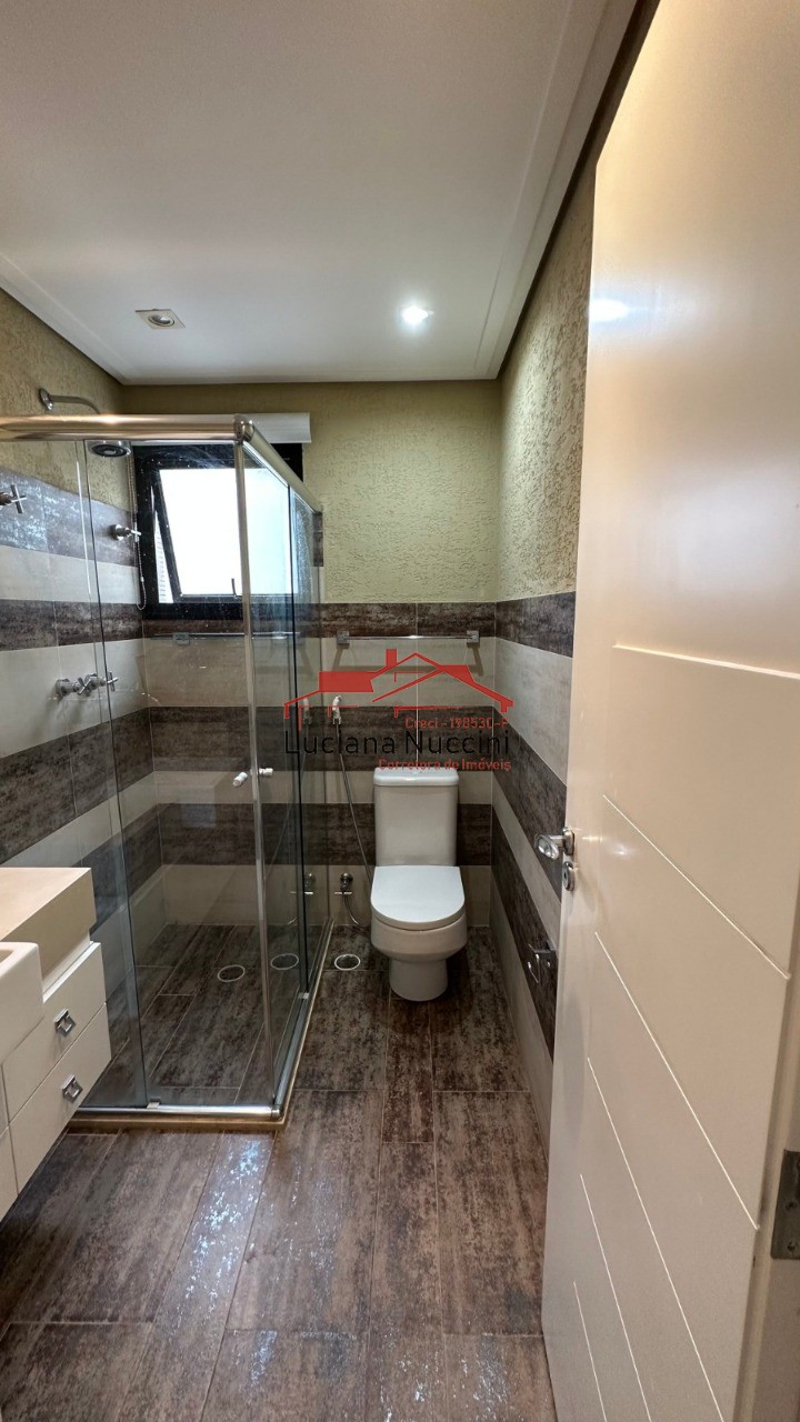 Cobertura Exclusiva com Piscina Particular e Móveis de Alto Padrão em Localização Premium de São Paulo