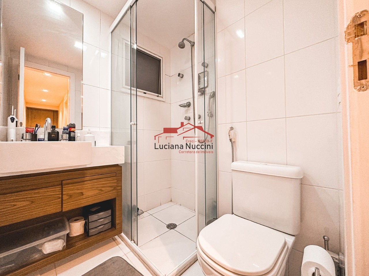 Apartamento à Venda no Parque Industrial Tomas Edson - 2 Dormitórios com Suíte e Espaço Amplo