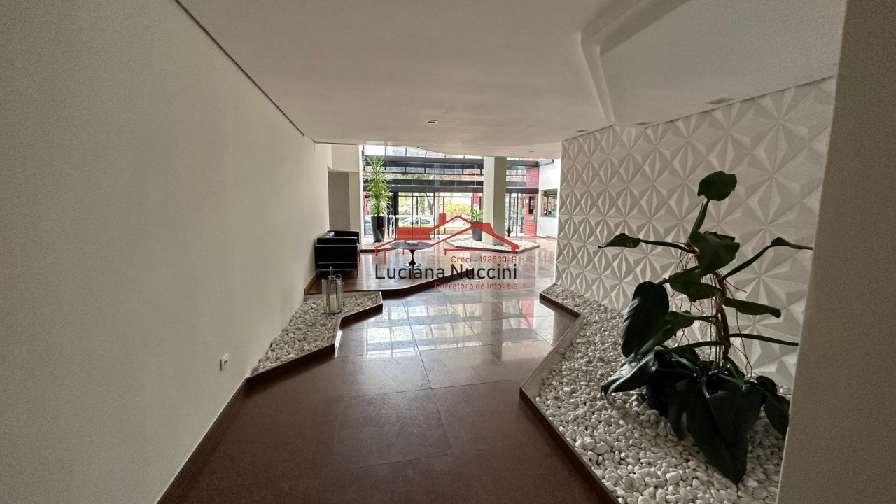 Cobertura Exclusiva com Piscina Particular e Móveis de Alto Padrão em Localização Premium de São Paulo