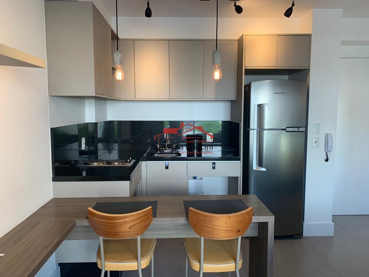 Investimento inteligente: studio mobiliado no jardim paulist